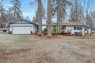 16223 Lower Colfax Rd, Grass Valley, CA 95945