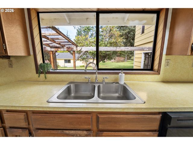 40645 Old Highway 30, Astoria, OR 97103