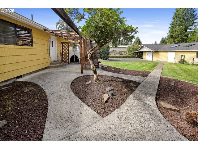 40645 Old Highway 30, Astoria, OR 97103