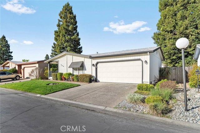 2050 Springfield Drive 323, Chico, CA 95928