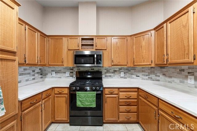 2050 Springfield Drive 323, Chico, CA 95928