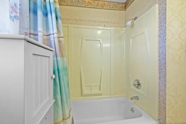 2521 Old Airport Rd, Hillsboro, TN 37342