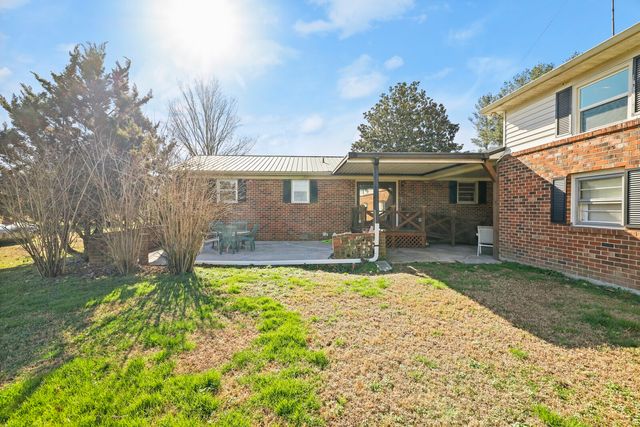 2521 Old Airport Rd, Hillsboro, TN 37342