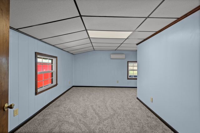 2521 Old Airport Rd, Hillsboro, TN 37342