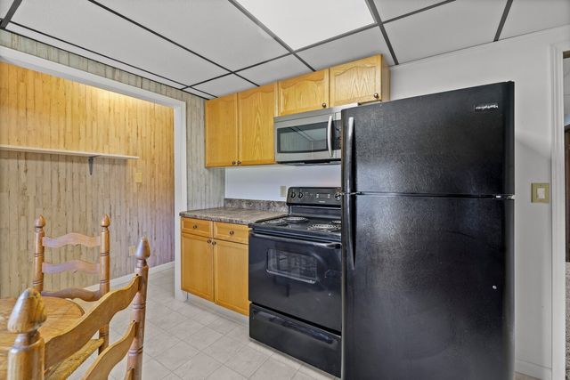 2521 Old Airport Rd, Hillsboro, TN 37342