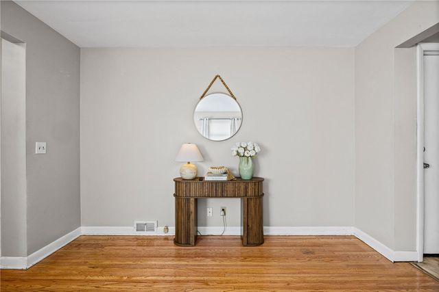 62 Sylvester Street, Rochester, NY 14621