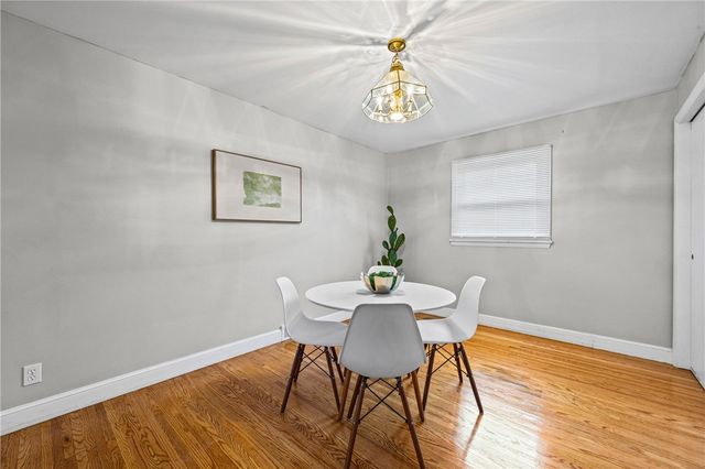 62 Sylvester Street, Rochester, NY 14621