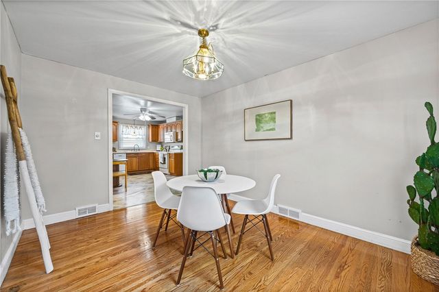 62 Sylvester Street, Rochester, NY 14621