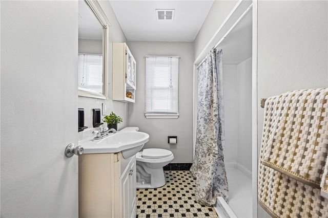 62 Sylvester Street, Rochester, NY 14621