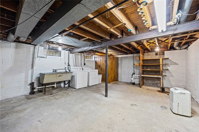 62 Sylvester Street, Rochester, NY 14621