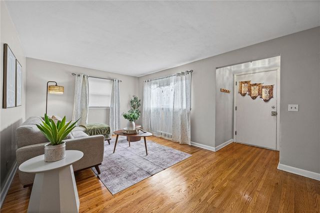 62 Sylvester Street, Rochester, NY 14621