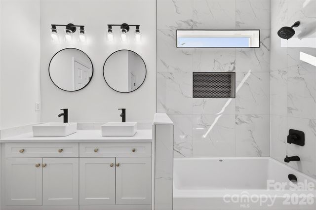 2022 Jack Robertson Lane, Lancaster, SC 29720