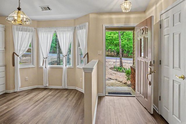 21 Surtidor Lane, Hot Springs Village, AR 71909