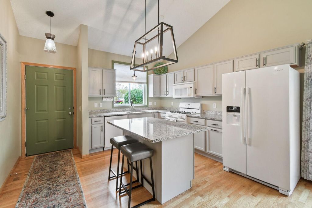 667 35th Street W, Hastings, MN 55033 — photo 5
