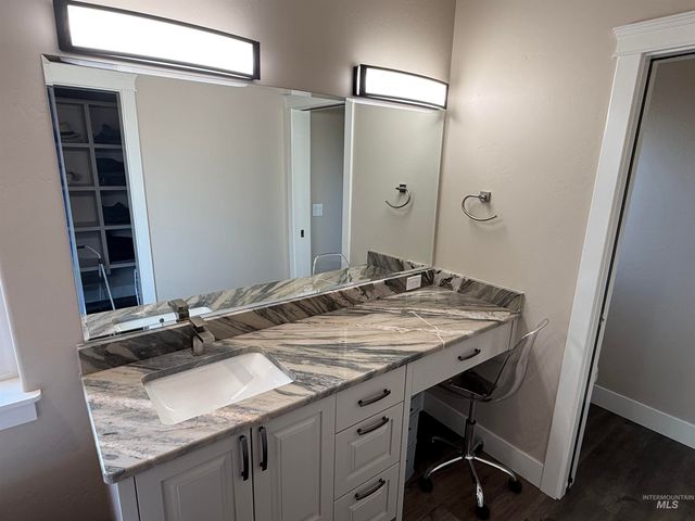 1583 Lagoon Lane, Twin Falls, ID 83301