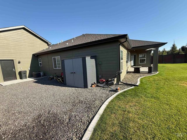 1583 Lagoon Lane, Twin Falls, ID 83301