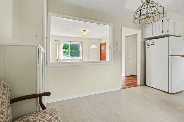 1307 Fall River Road, Ypsilanti, MI 48198
