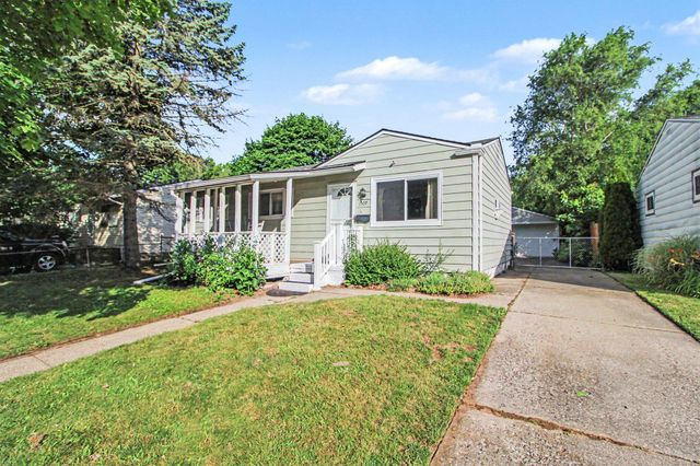 1307 Fall River Road, Ypsilanti, MI 48198