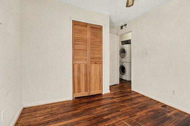 1307 Fall River Road, Ypsilanti, MI 48198