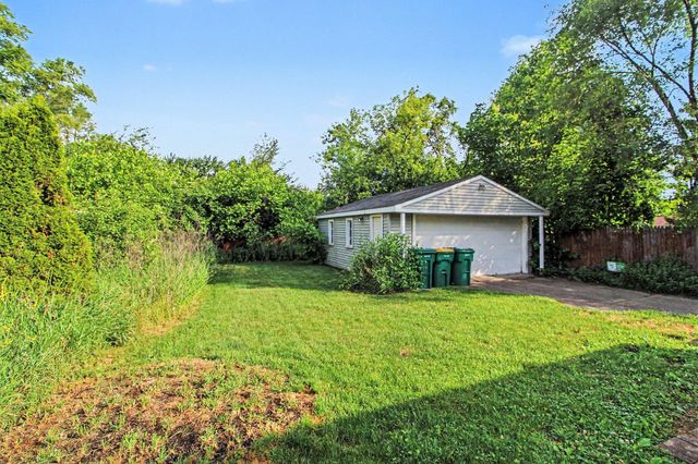 1307 Fall River Road, Ypsilanti, MI 48198