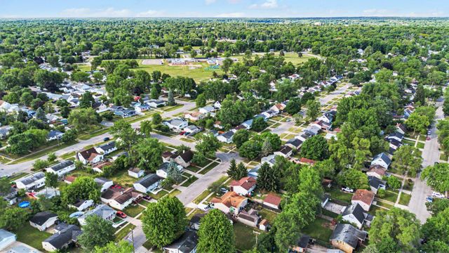 1307 Fall River Road, Ypsilanti, MI 48198