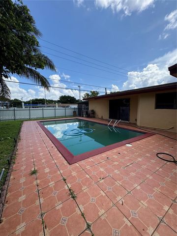 18220 NW 16th Ave, Miami Gardens, FL 33169