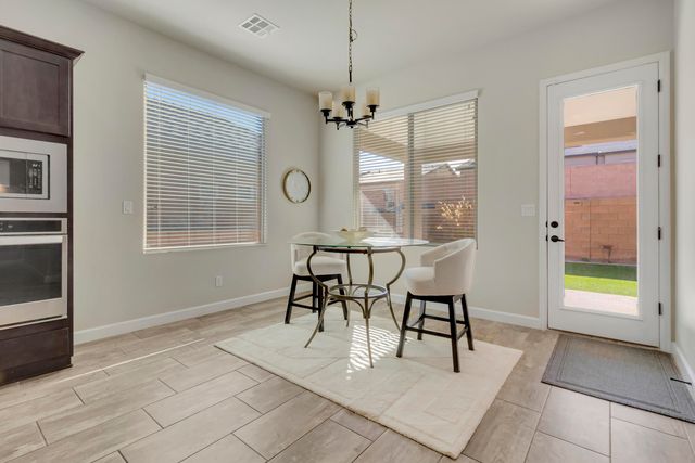 8827 Coal Bank Street NW, Albuquerque, NM 87114