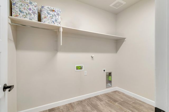 8827 Coal Bank Street NW, Albuquerque, NM 87114