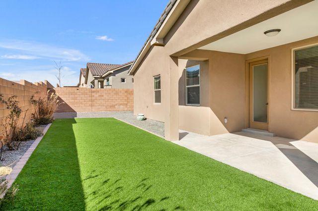 8827 Coal Bank Street NW, Albuquerque, NM 87114