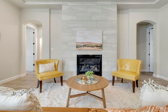 8827 Coal Bank Street NW, Albuquerque, NM 87114