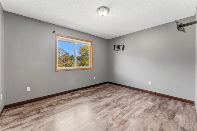 5632 407th Court, North Branch, MN 55056