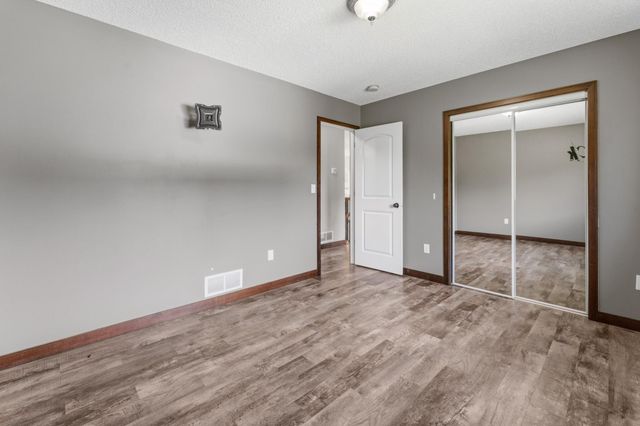 5632 407th Court, North Branch, MN 55056