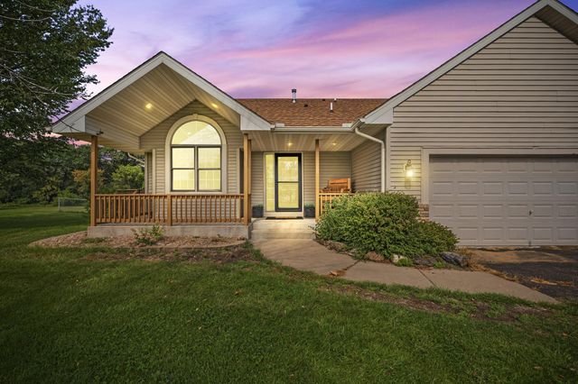 5632 407th Court, North Branch, MN 55056