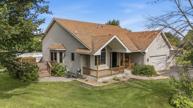 5632 407th Court, North Branch, MN 55056