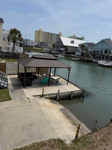 313 56th Ave. N, North Myrtle Beach, SC 29582