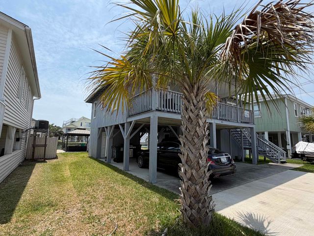 313 56th Ave. N, North Myrtle Beach, SC 29582