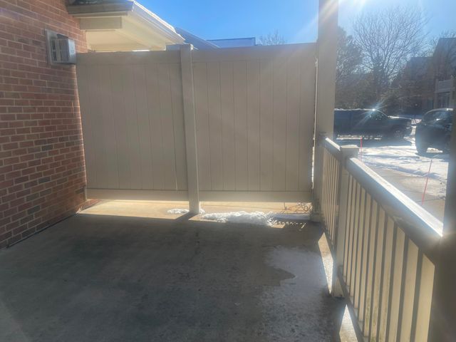 312 Marigold Circle, Westland, MI 48185