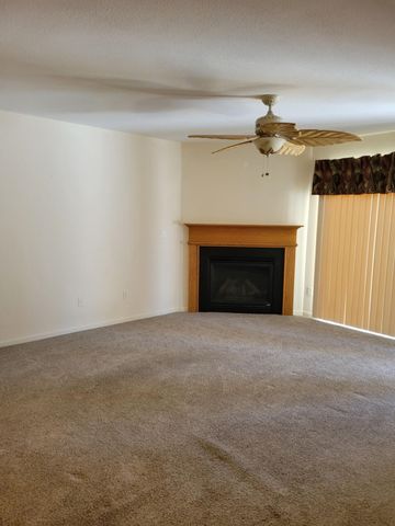 312 Marigold Circle, Westland, MI 48185