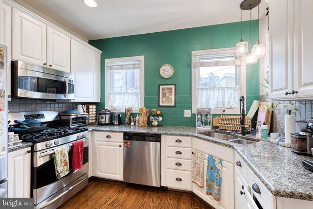 25 YOGURT LN, Baltimore, MD 21231