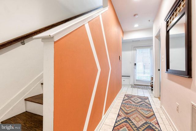 25 YOGURT LN, Baltimore, MD 21231