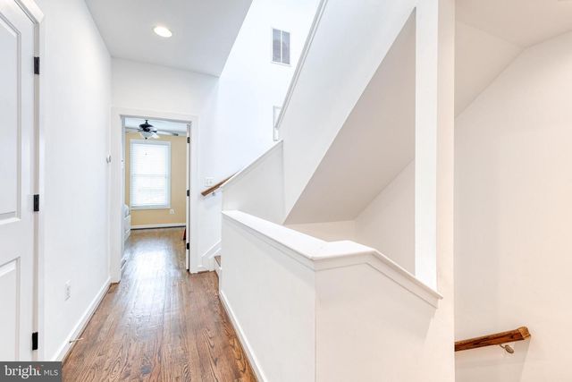 25 YOGURT LN, Baltimore, MD 21231