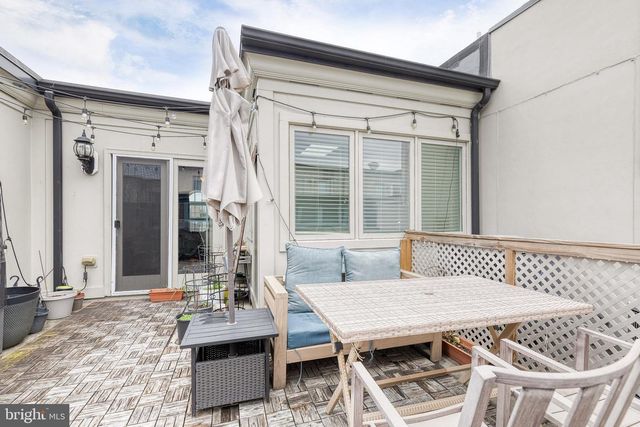25 YOGURT LN, Baltimore, MD 21231