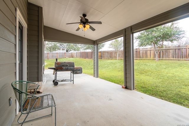 2811 Del Rio, San Antonio, TX 78203