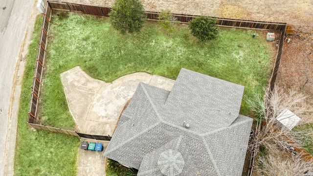 2811 Del Rio, San Antonio, TX 78203