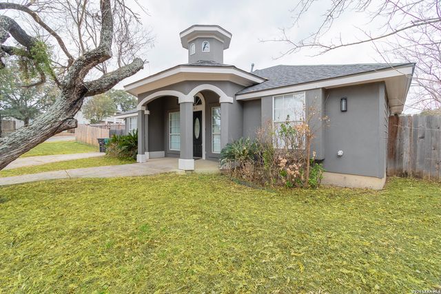 2811 Del Rio, San Antonio, TX 78203