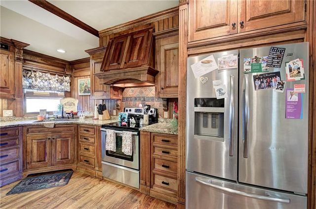 224 Hillcrest Drive, Calhoun, GA 30701