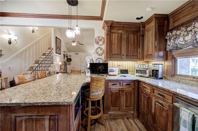 224 Hillcrest Drive, Calhoun, GA 30701