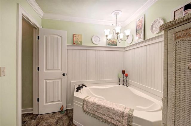 224 Hillcrest Drive, Calhoun, GA 30701