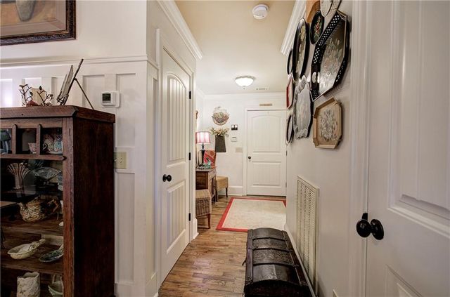 224 Hillcrest Drive, Calhoun, GA 30701