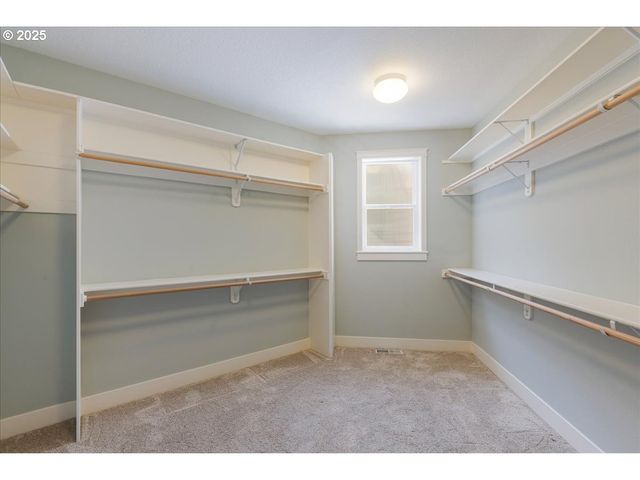 32092 Sw WILLAMETTE Way E, Wilsonville, OR 97070